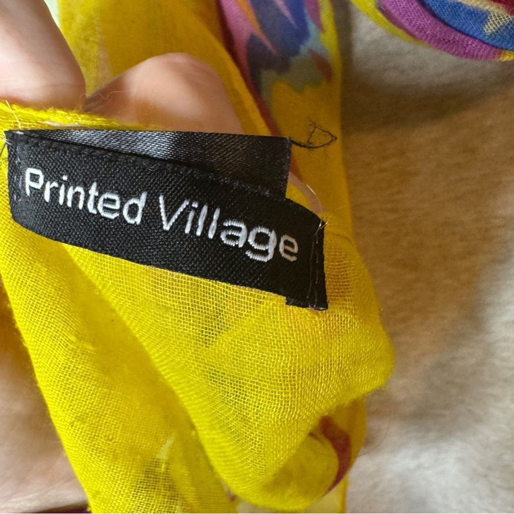 Colorful Abstract Scarf vibrant - Picture 5 of 6